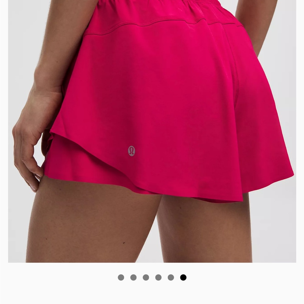 Lululemon shake it out Shorts XS pink dragonfruit.